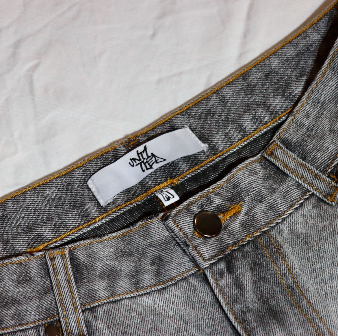 Light grey baggy denim