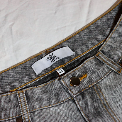 Light grey baggy denim